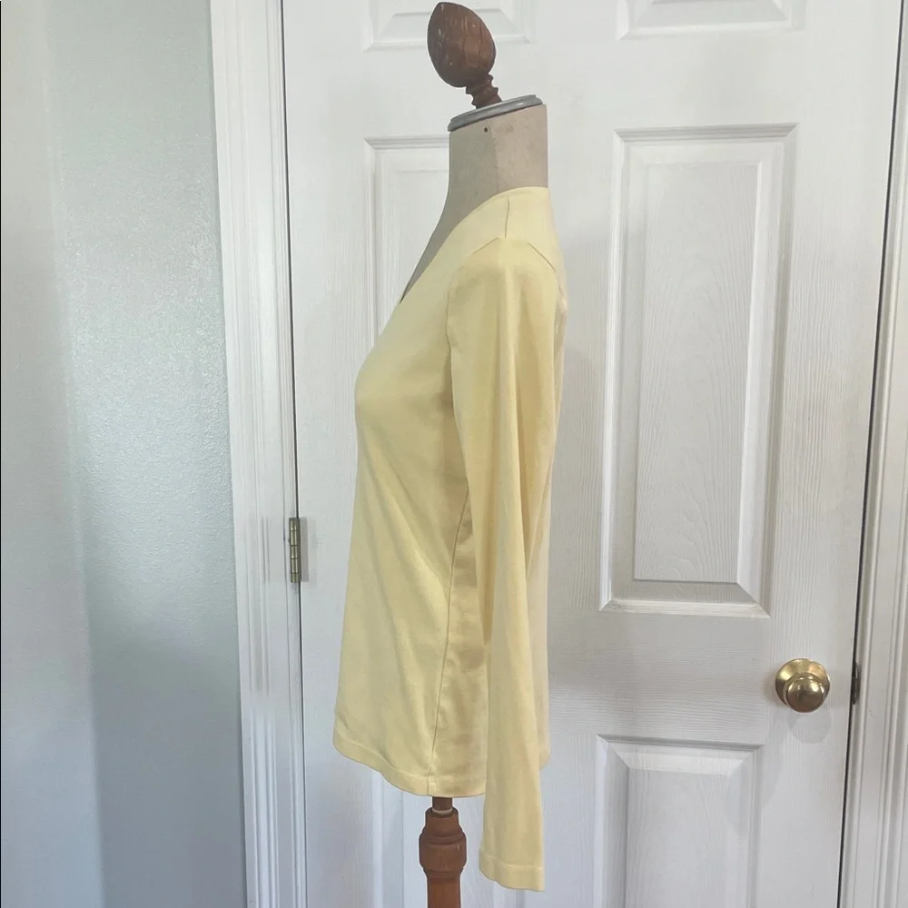 Eddie Bauer Yellow V-Neck Long Sleeve 100% cotton Top womens jersey size S small - Picture 5 of 7